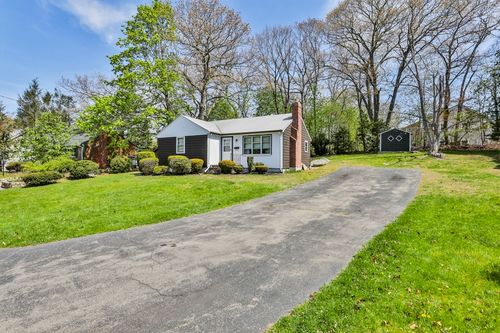 134 Gerald Rd, Milton, MA, 02186-4749 | Card Image