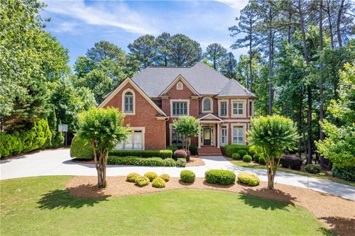 5510 Stoneleigh Dr, Suwanee, GA, 30024-5325 | Card Image