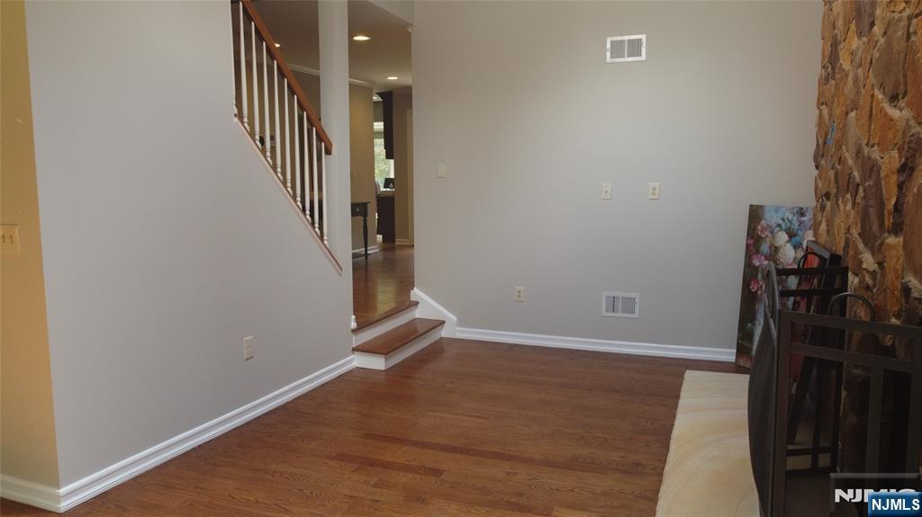 Residential Lease in Wayne 3