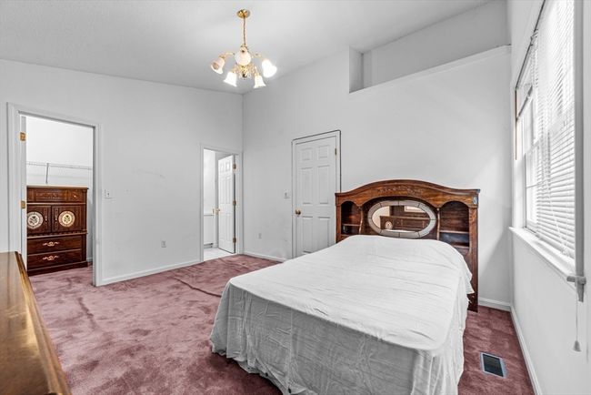 333 - 333 Bishops Forest Dr, Condo with 2 bedrooms, 3 bathrooms and 1 parking in Waltham MA | Image 11