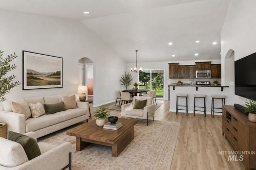 1204 5th Ave E, Jerome, ID, 83338-5116 | Card Image