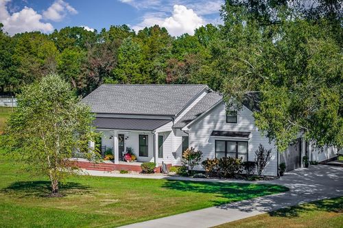 3868 Burgess Falls Rd, Cookeville, TN, 38506-5636 | Card Image
