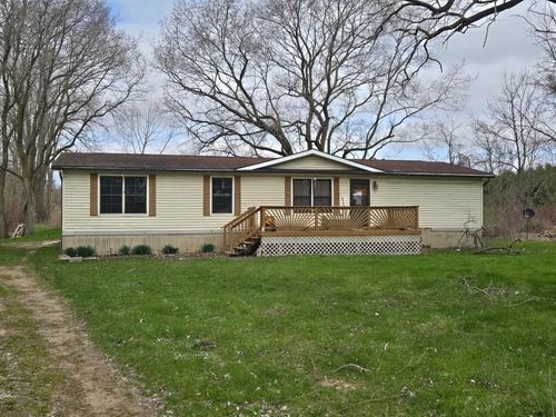 6201 Lakeshore Rd, Deckerville, MI, 48427 | Card Image