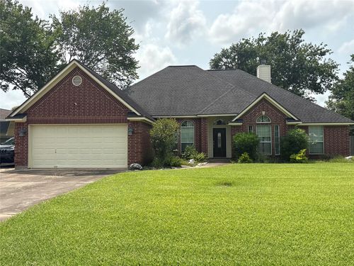 308 Williamsburg Ave, Clute, TX, 77531-4775 | Card Image