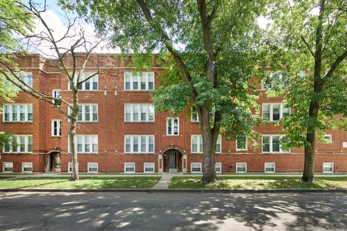 3-7209 N Damen Ave, Chicago, IL, 60645-2429 | Card Image