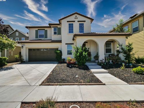 2430 Rio Grande Dr, Tracy, CA, 95377-8833 | Card Image