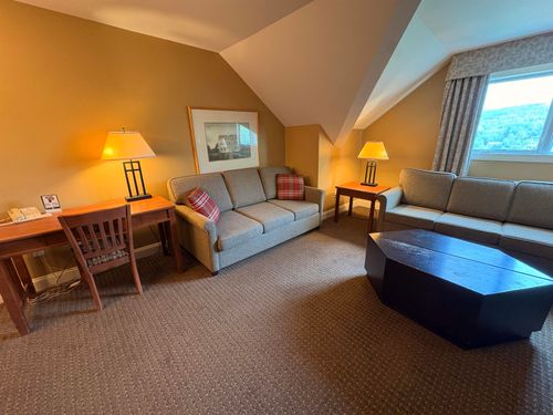 308 Qtr.4, 89 Grand Summit Way, Dover, VT, 05356 | Card Image