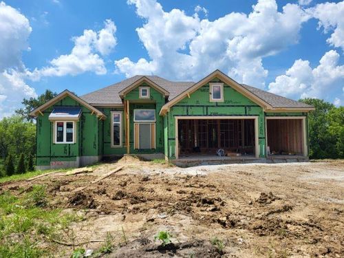 4722 Clubhouse Dr, Basehor, KS, 66007 | Card Image