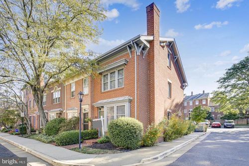 501 Colecroft Ct, ALEXANDRIA, VA, 22314-2145 | Card Image