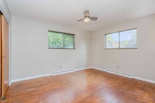 14 W Sharlear Dr, Essexville, MI, 48732-1250 | Card Image