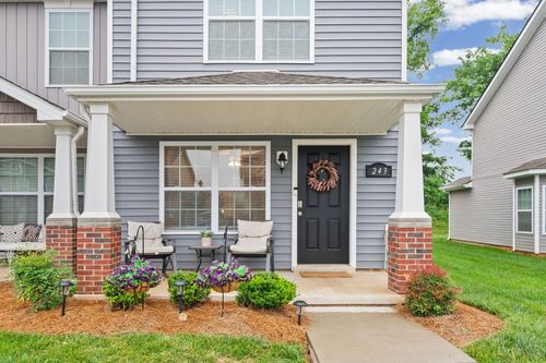 243 Alexander Blvd, Clarksville, TN, 37040-5132 | Card Image