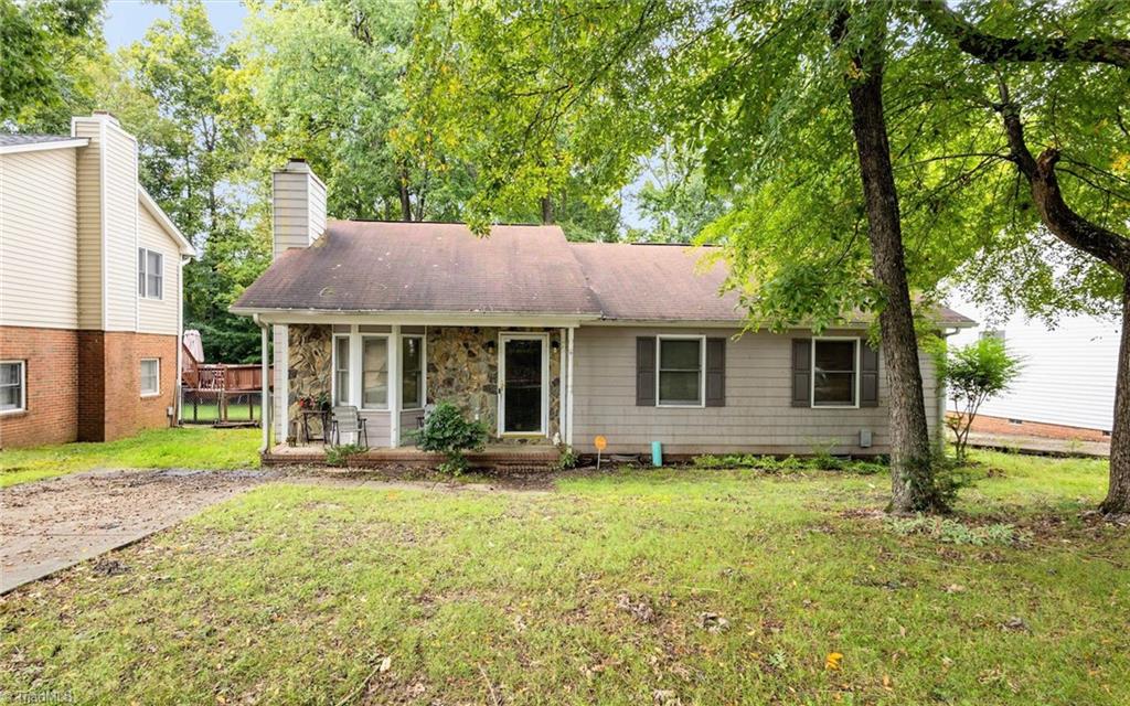 Country Ridge Rd, Greensboro, NC 27405