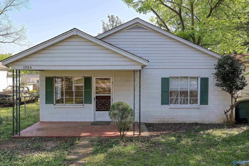 1324 Mckinley Ave Ne, Huntsville, AL, 35801-1701 | Card Image