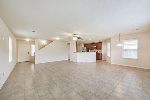 2142 Tandy Park Way, Houston, TX, 77047-2574 | Card Image