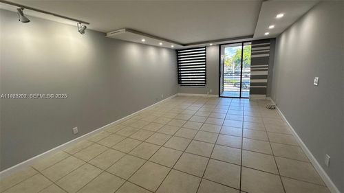 apt-219-6301 N University Dr, Tamarac, FL, 33321-4036 | Card Image