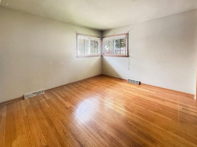 7173 W Wedgewood Dr, House other with 3 bedrooms, 1 bathrooms and null parking in Milwaukee WI | Image 11