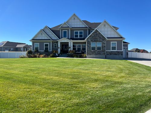 2091 N 3430 W, Clinton, UT, 84015-7754 | Card Image