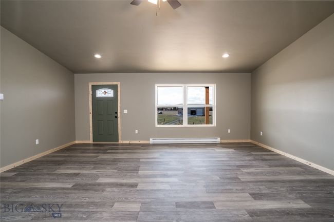 Living Room | Image 6