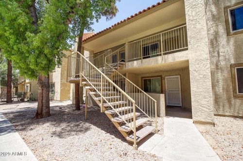 214-2220 W Dora St, Mesa, AZ, 85201-6042 | Card Image
