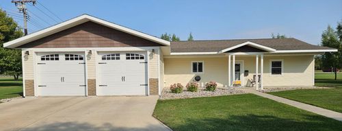 109 E 5th St, Argyle, MN, 56713-4103 | Card Image