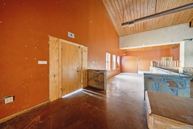 410 S Interstate 35, Home with 0 bedrooms, 0 bathrooms and null parking in Pearsall TX | Image 22