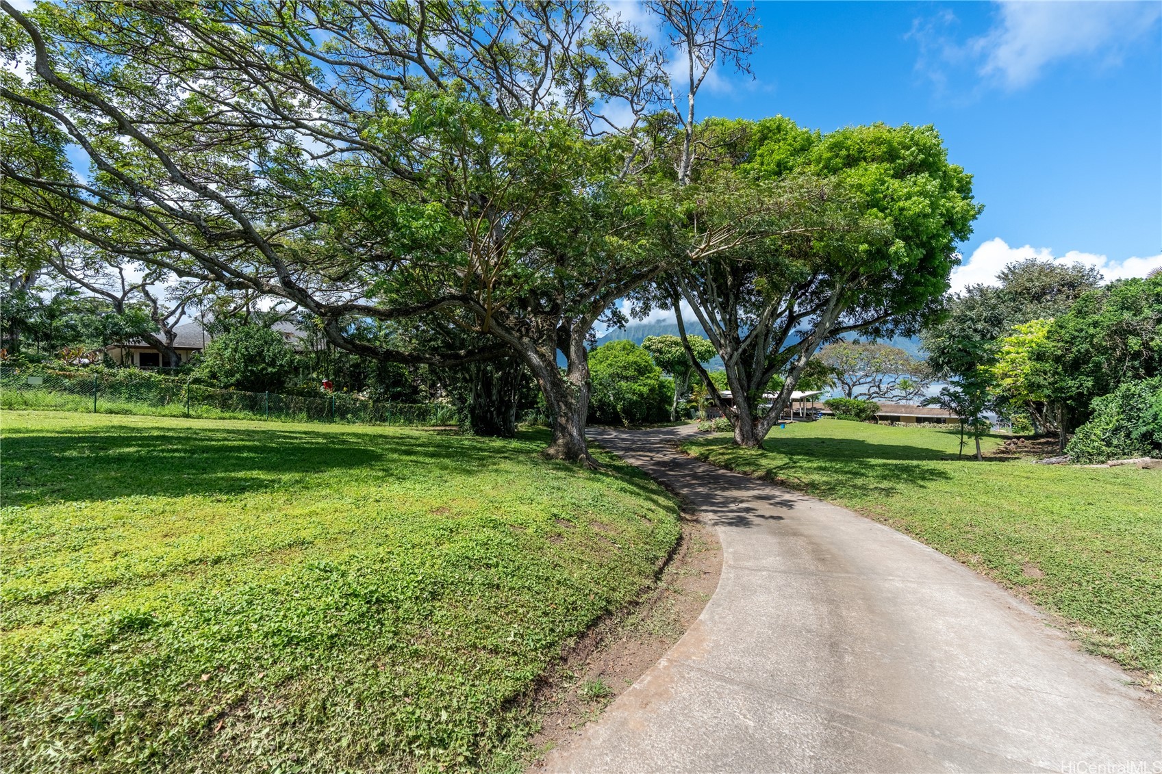 Residential in Kaneohe 4