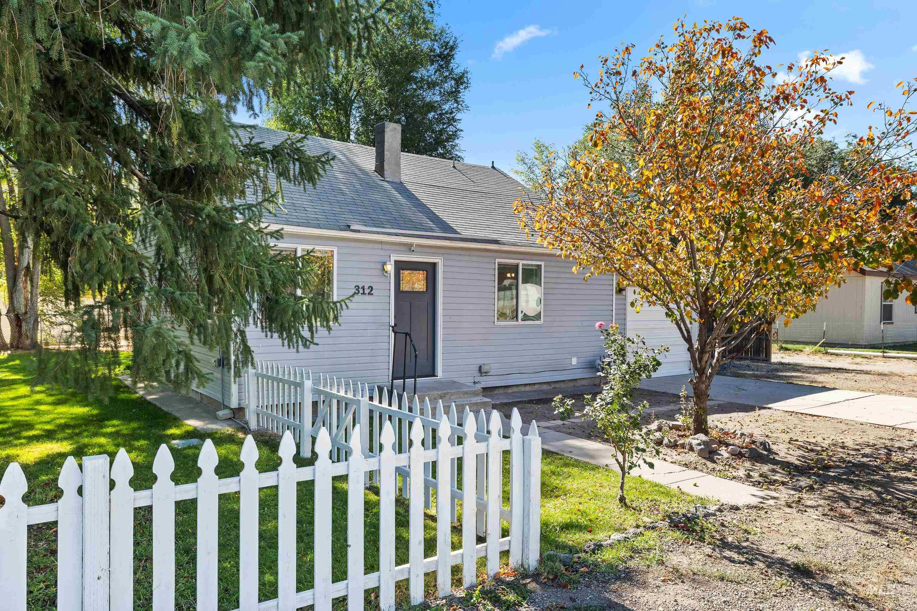 312 East 3rd Street, For Sale in Shoshone Zoocasa