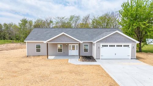 7195 Old Madisonville Rd, Hopkinsville, KY, 42240-9076 | Card Image