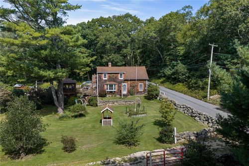 45 North Rd, Hopkinton, RI, 02833-1126 | Card Image