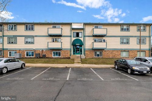 932-19625 Gunners Branch Rd, GERMANTOWN, MD, 20876-2742 | Card Image