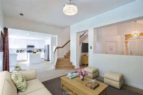 44632 Camino Gonzales, Temecula, CA, 92592-1870 | Card Image