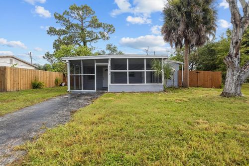 6723 78th Ave N, Pinellas Park, FL, 33781-2028 | Card Image