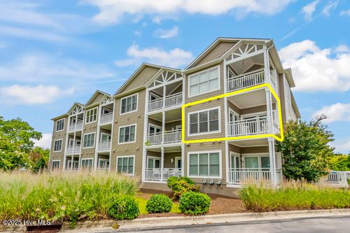 b8-300 Midyette St, Oriental, NC, 28571-8201 | Card Image