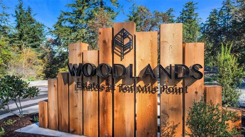 3908 Woodlands Pl, Saanich, BC, V8N0C1 | Card Image