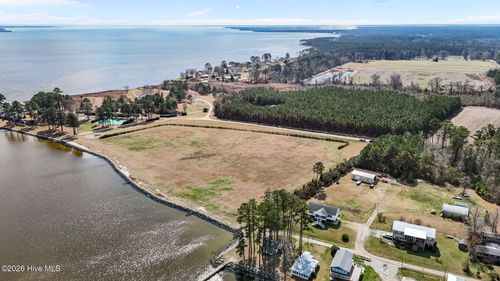 220 Pungo Shores Rd, Belhaven, NC, 27810 | Card Image