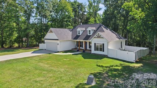 3002 Brooks Mill Ln, Wingate, NC, 28174-8239 | Card Image