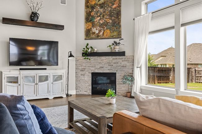 356 Coyote Creek Way, House other with 4 bedrooms, 4 bathrooms and 5 parking in Kyle TX | Image 22