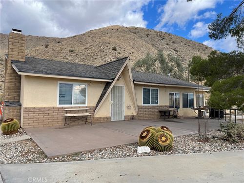 48572 Park Ave, Morongo Valley, CA, 92256-9594 | Card Image