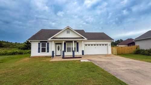 601 Adams Vineyard Rd, Benton, AR, 72015-4798 | Card Image