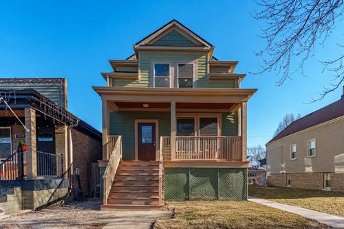 1323 Home Ave, Berwyn, IL, 60402-1239 | Card Image