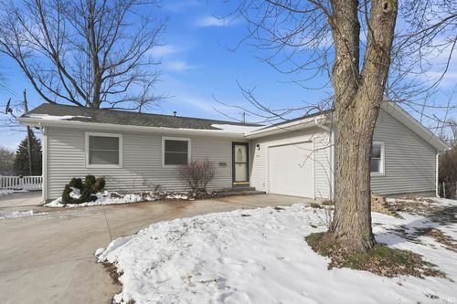 703 Westview Dr, Angola, IN, 46703-1635 | Card Image