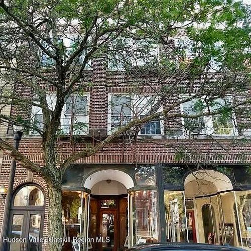 4-711 Warren St, Hudson, NY, 12534-3019 | Card Image