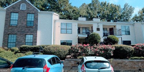 695 Windchase Ln, Stone Mountain, GA, 30083-6306 | Card Image