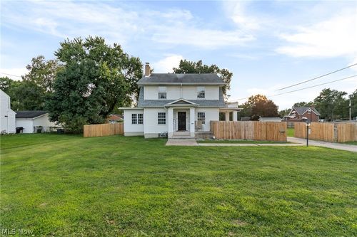 3323 Cleveland Avenue S, Canton, OH, 44707 | Card Image