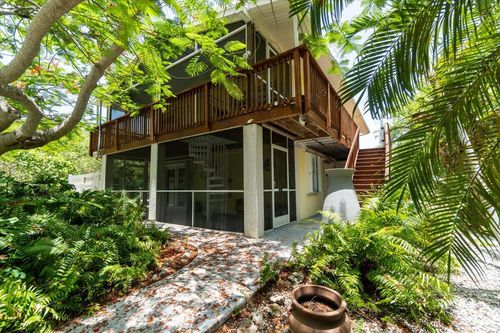 4a-27213 Old State Road 4a, Ramrod Key, FL, 33042-5300 | Card Image