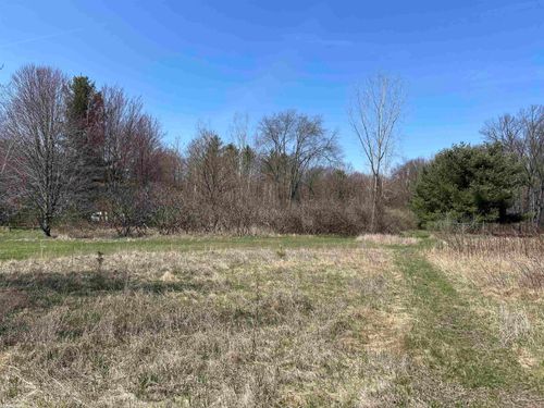 8778 Gratiot Ave, Columbus, MI, 48063-3719 | Card Image