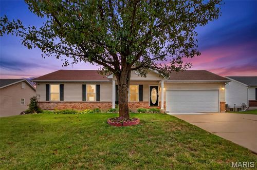 54 Spring Hill Cir, Wright City, MO, 63390-3381 | Card Image