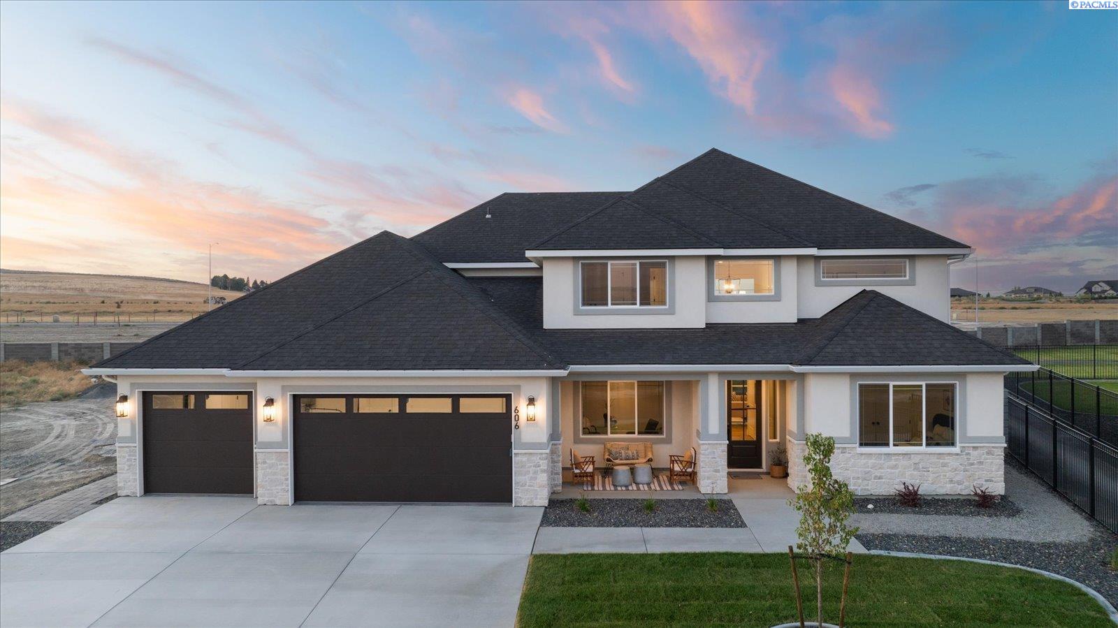 Lazio Way, Richland, WA 99352