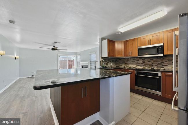 11025 Sentry Ridge Rd, Condo with 2 bedrooms, 2 bathrooms and null parking in MANASSAS VA | Image 13