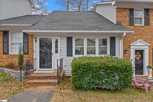 31 Somersett Drive, Spartanburg, SC, 29301-6533 | Card Image